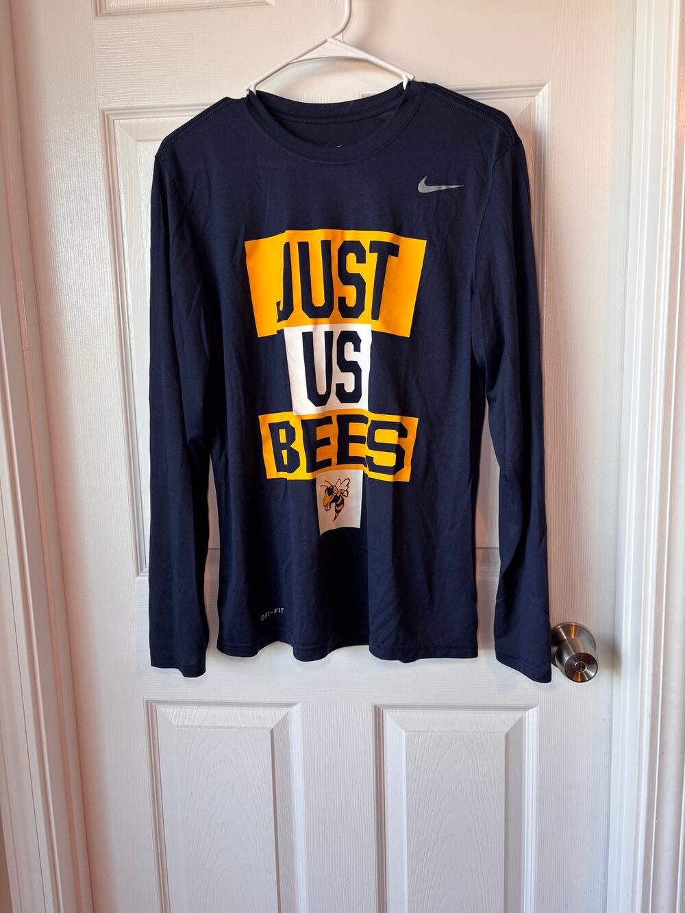 Nike Dri-FIT Just Us Bees Navy Gold Long Sleeve Shirt Men’s Medium